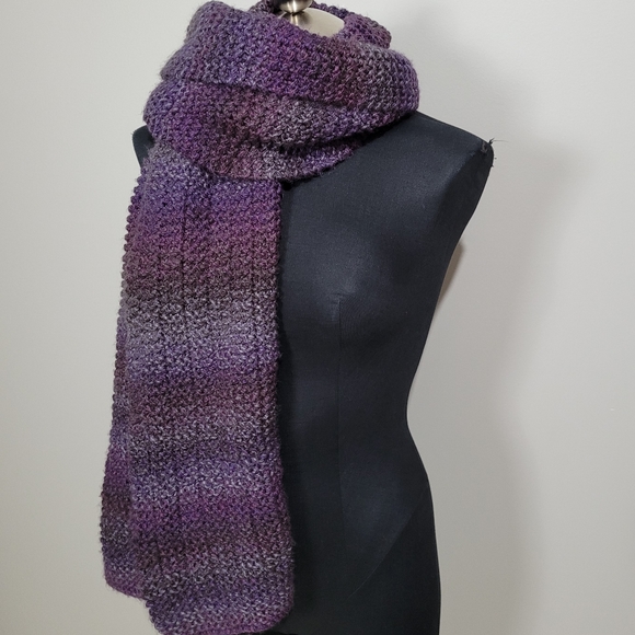 Large purple knit scarf purple gradient scarf - Picture 4 of 7